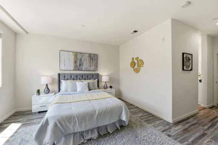 566 Almaden Walk Loop, San Jose, California 95125