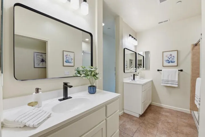 566 Almaden Walk Loop, San Jose, California 95125