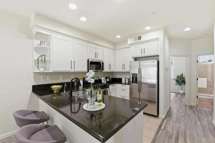 566 Almaden Walk Loop, San Jose, California 95125