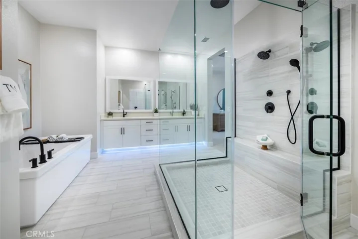 Model Home Primary Ensuite