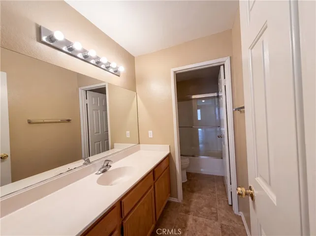 4825 Woods, Hemet, California 92545