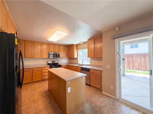 4825 Woods, Hemet, California 92545