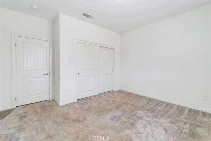 11185 Hyatt, Victorville, California 92392