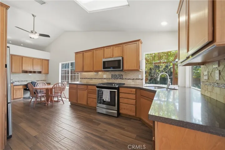15156 Biarritz St., Lake Elsinore, California 92530