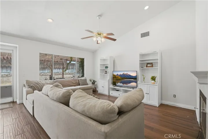 15156 Biarritz St., Lake Elsinore, California 92530