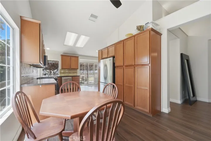 15156 Biarritz St., Lake Elsinore, California 92530