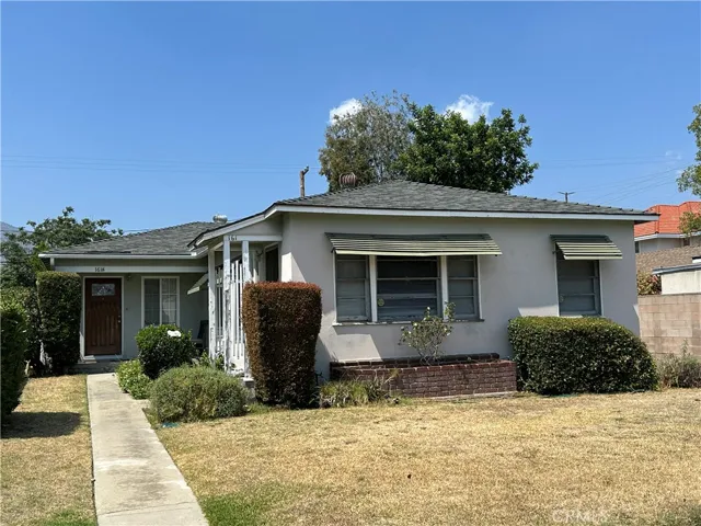 Front unit: 161
1 bedroom, 1 Bath