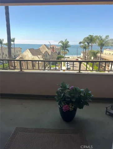 1635 E Ocean C4, Long Beach, California 90802
