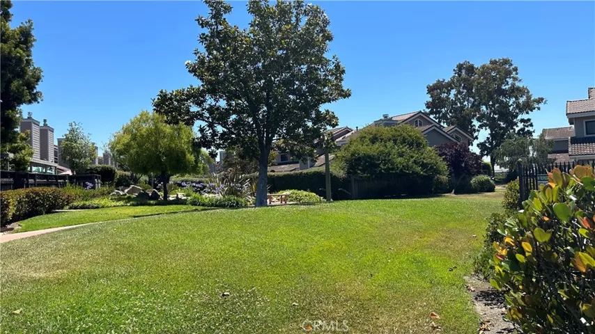 256 Via San Blas, San Luis Obispo, California 93401