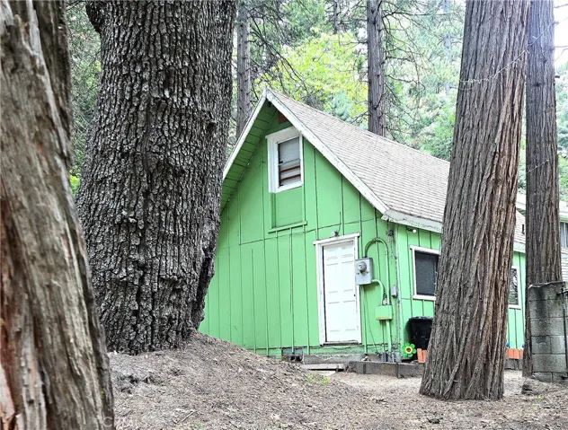 26968 State Highway 189, Blue Jay, California 92317