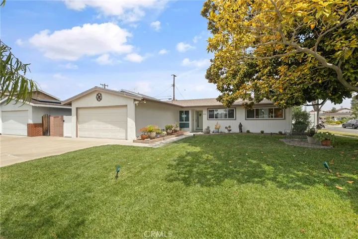 Welcome to 5890 Los Arcos
