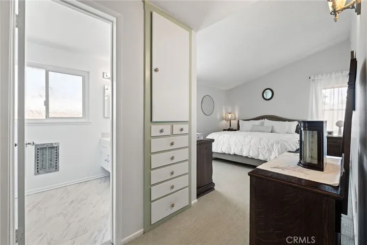 Master/Primary bedroom