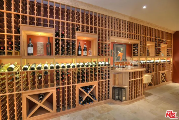 1500 Bottle Wine Cellar