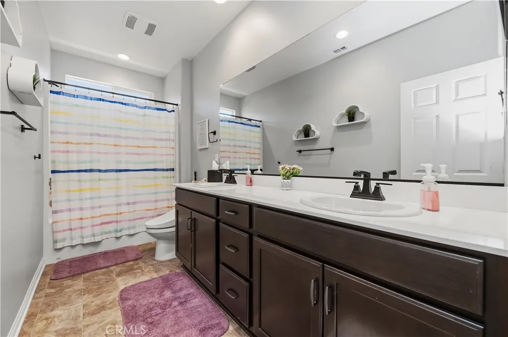2nd Floor Hallway Bathroom