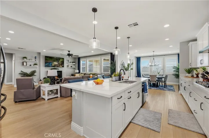 Spacious Kitchen