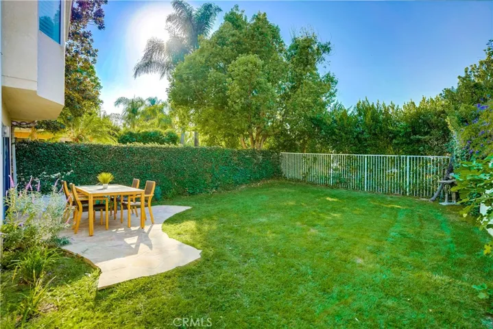 24621 Senda Salvia, Calabasas, California 91302