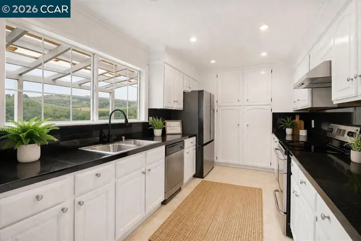 225 Merced Dr, San Bruno, California 94066