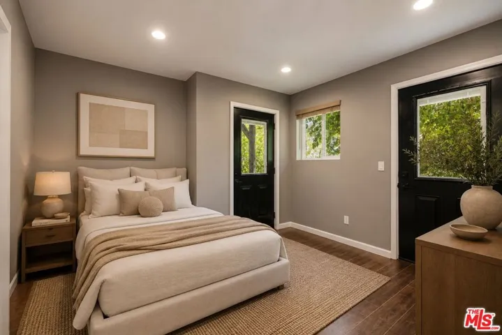 1438 Davies Drive, Beverly Hills, California 90210