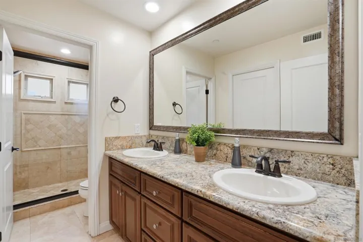 1137 Felspar Street, San Diego, California 92109