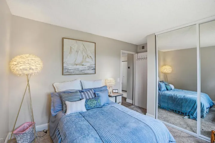 70 Forest Ridge Road 1, Monterey, California 93940