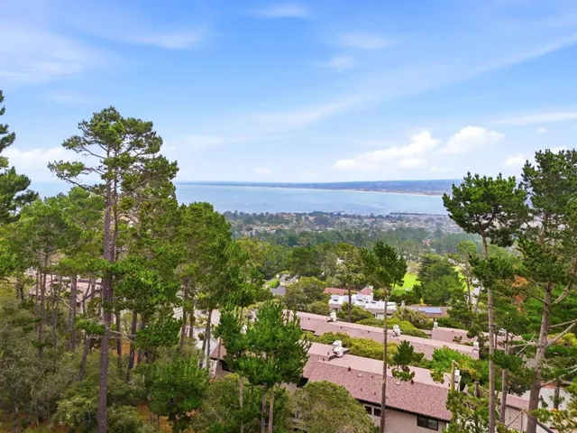 70 Forest Ridge Road 1, Monterey, California 93940