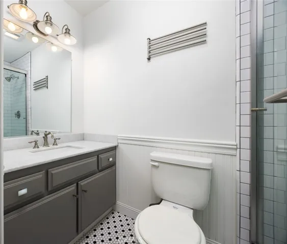 17962 Irvine Boulevard, Tustin, California 92780