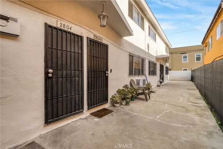 2806 S Norton Avenue, Los Angeles, California 90018
