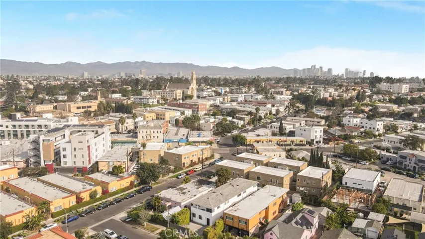 2806 S Norton Avenue, Los Angeles, California 90018
