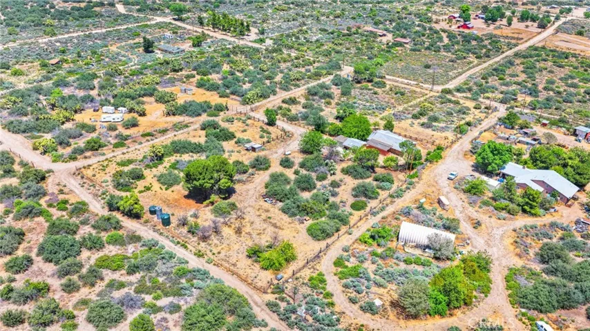 5500 Oil Well Road, Phelan, California 92371