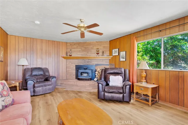 5500 Oil Well Road, Phelan, California 92371