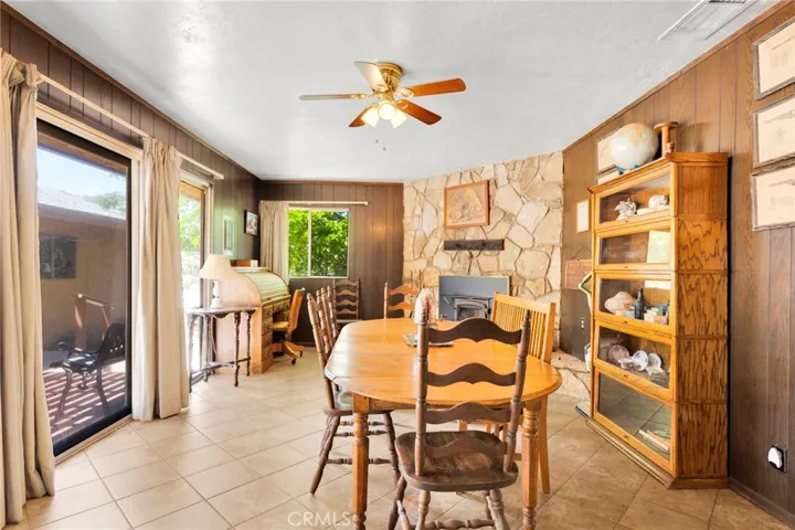 5500 Oil Well Road, Phelan, California 92371