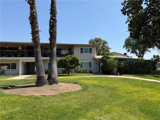102 N Center, Redlands, California 92373