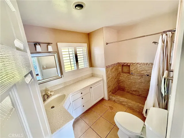 102 N Center, Redlands, California 92373
