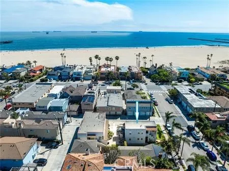 114 4th Street, Seal Beach, California 90740