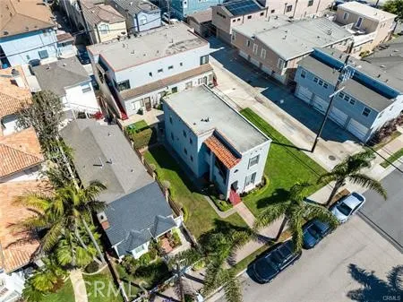 114 4th Street, Seal Beach, California 90740