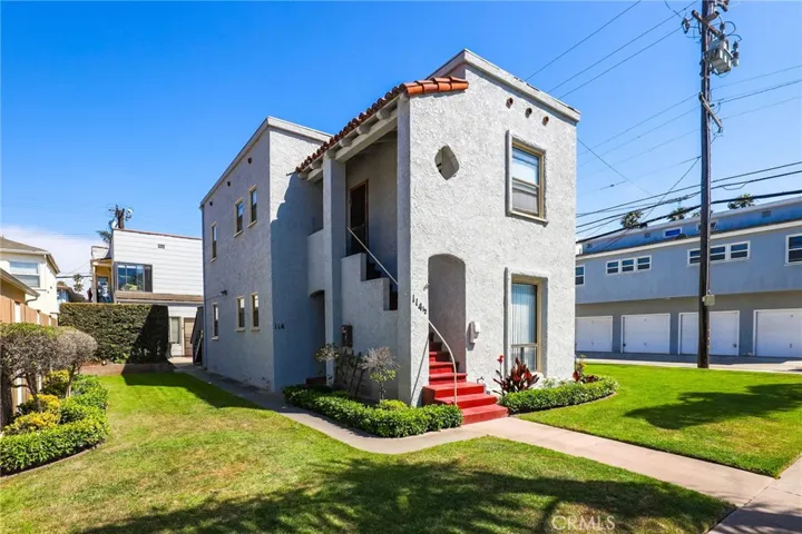 Front  Building 114 4th street