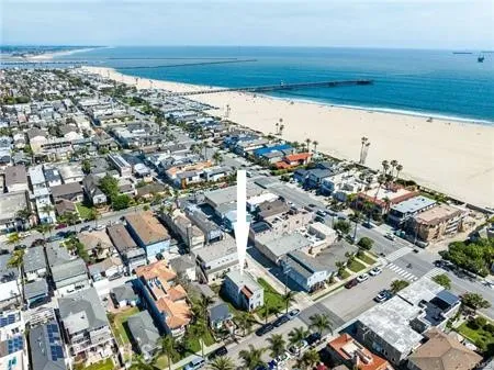 114 4th Street, Seal Beach, California 90740