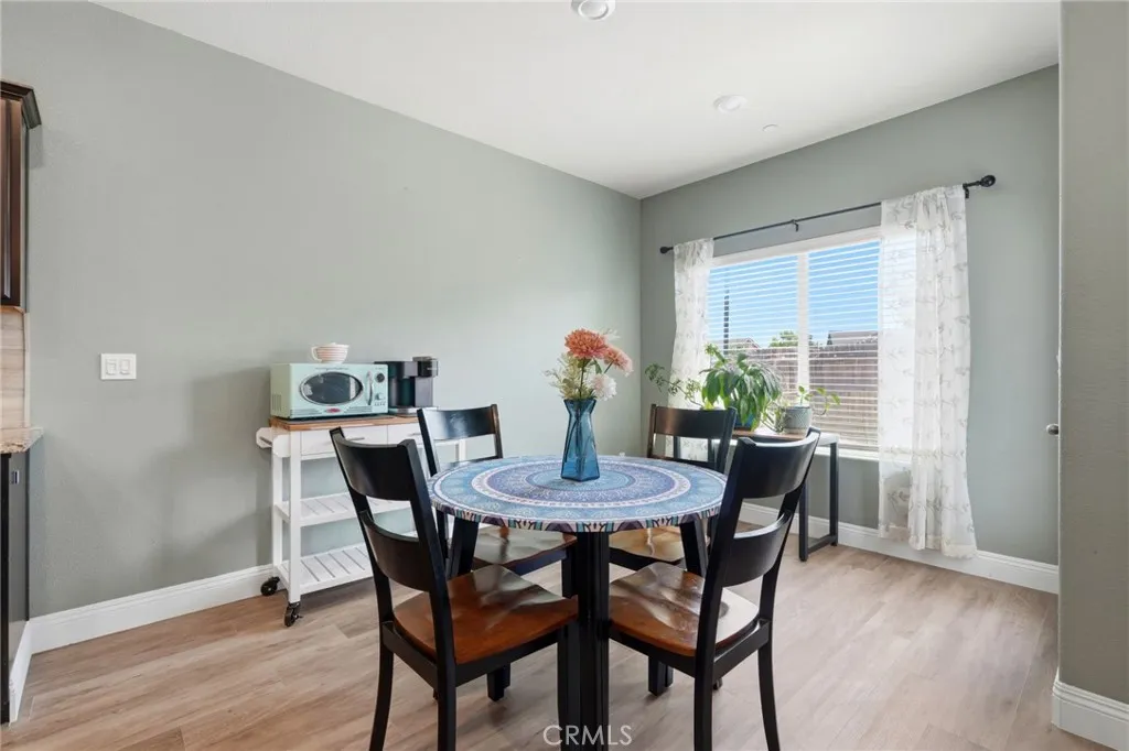 Breakfast Nook