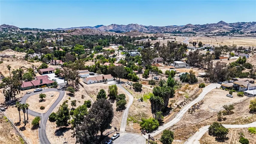 18570 Halter Lane, Riverside, California 92504