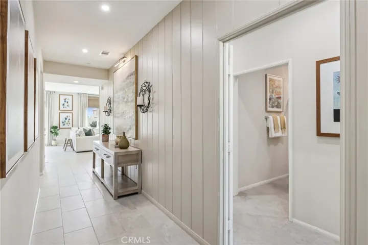 Model Home photos>>