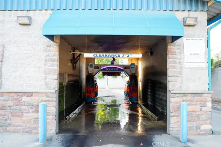 1220 W Houston, Visalia, California 93291