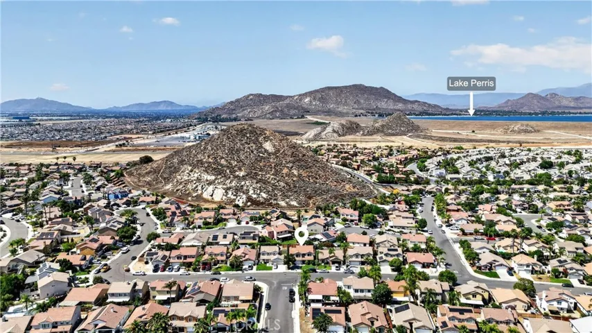 1204 Lilac Ridge, Perris, California 92571
