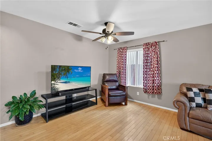 1204 Lilac Ridge, Perris, California 92571