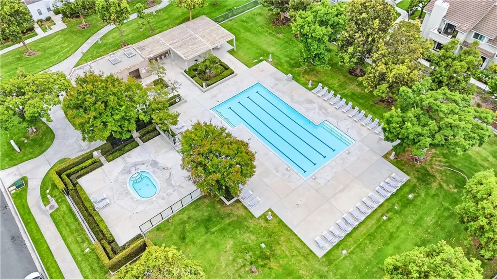 The Fallingstar pool is a short distance away - one of the 22 pools residents of Woodbridge have to enjoy.