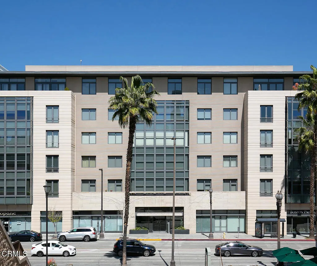 345 E Colorado Blvd #203 002-mls