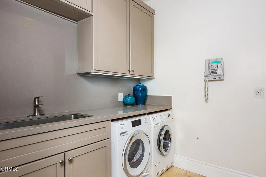 345 E Colorado Blvd #203 037-mls