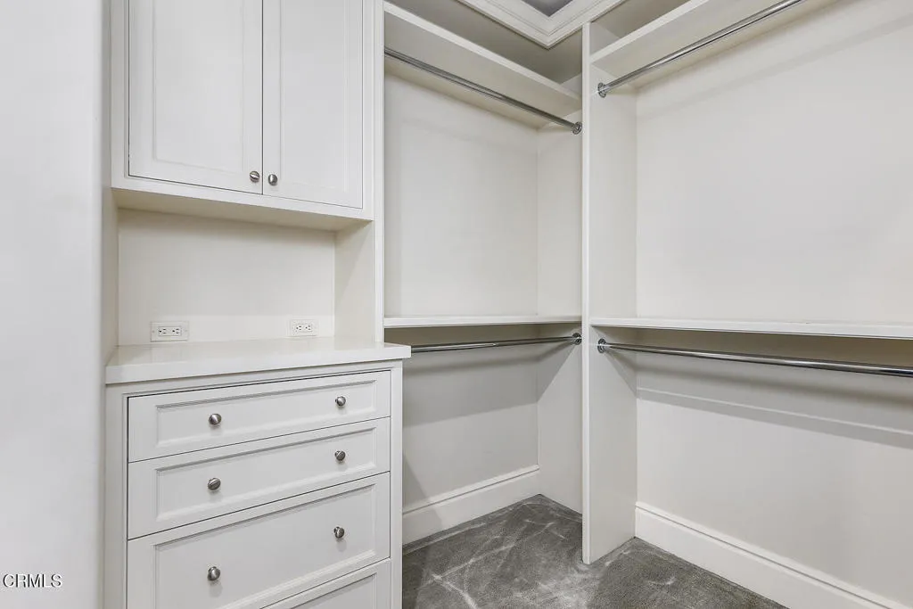 345 E Colorado Blvd #203 028-mls