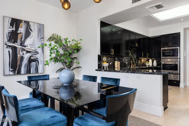 345 E Colorado Blvd #203 018-mls