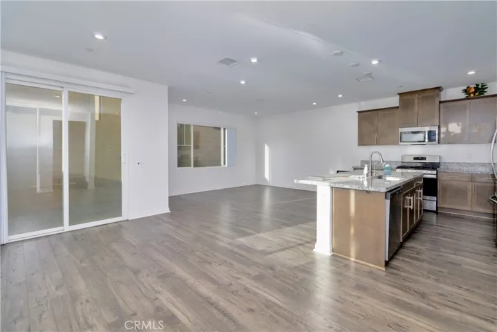 5599 Merano Way, Fontana, California 92336