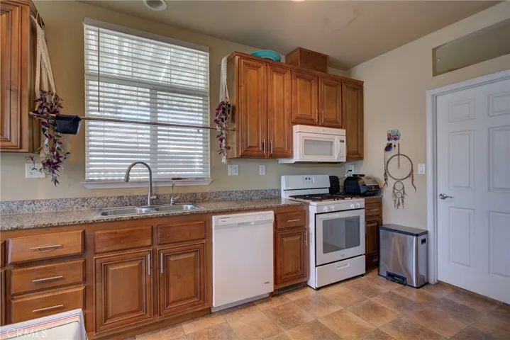 319 N Highway 1 29, Grover Beach, California 93433